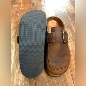 EUC Clog Mule (9W)